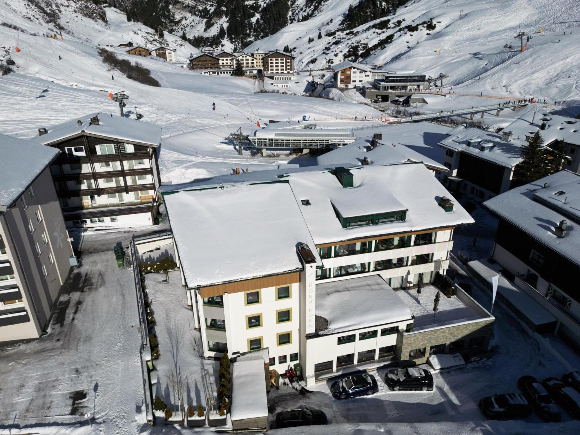 Hotel Albona Nova Zürs Dış mekan fotoğraf